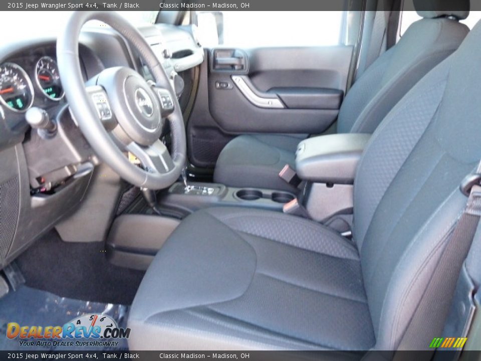 2015 Jeep Wrangler Sport 4x4 Tank / Black Photo #2