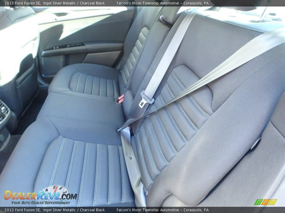 2013 Ford Fusion SE Ingot Silver Metallic / Charcoal Black Photo #16