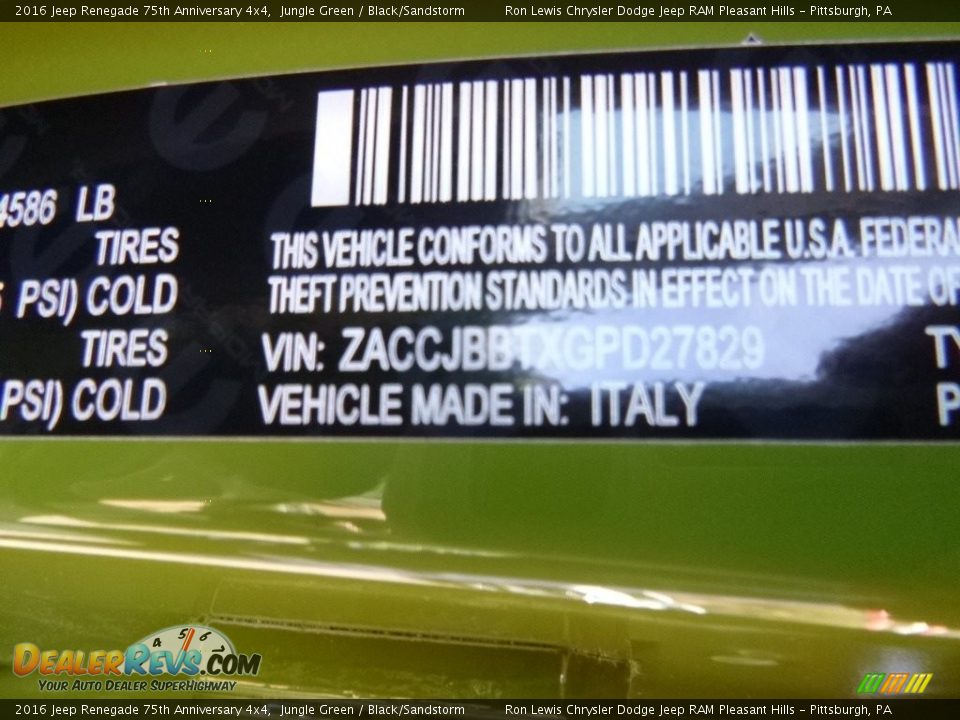 2016 Jeep Renegade 75th Anniversary 4x4 Jungle Green / Black/Sandstorm Photo #13