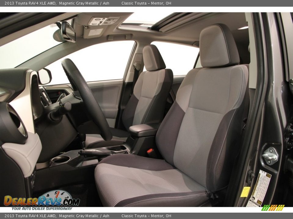 2013 Toyota RAV4 XLE AWD Magnetic Gray Metallic / Ash Photo #5