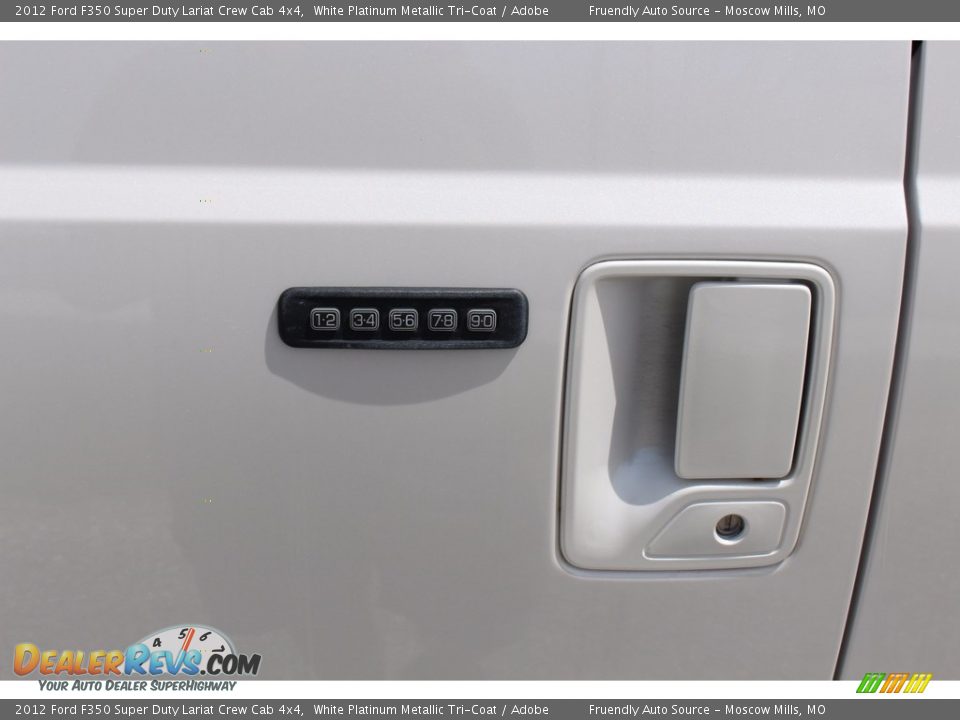 2012 Ford F350 Super Duty Lariat Crew Cab 4x4 White Platinum Metallic Tri-Coat / Adobe Photo #13