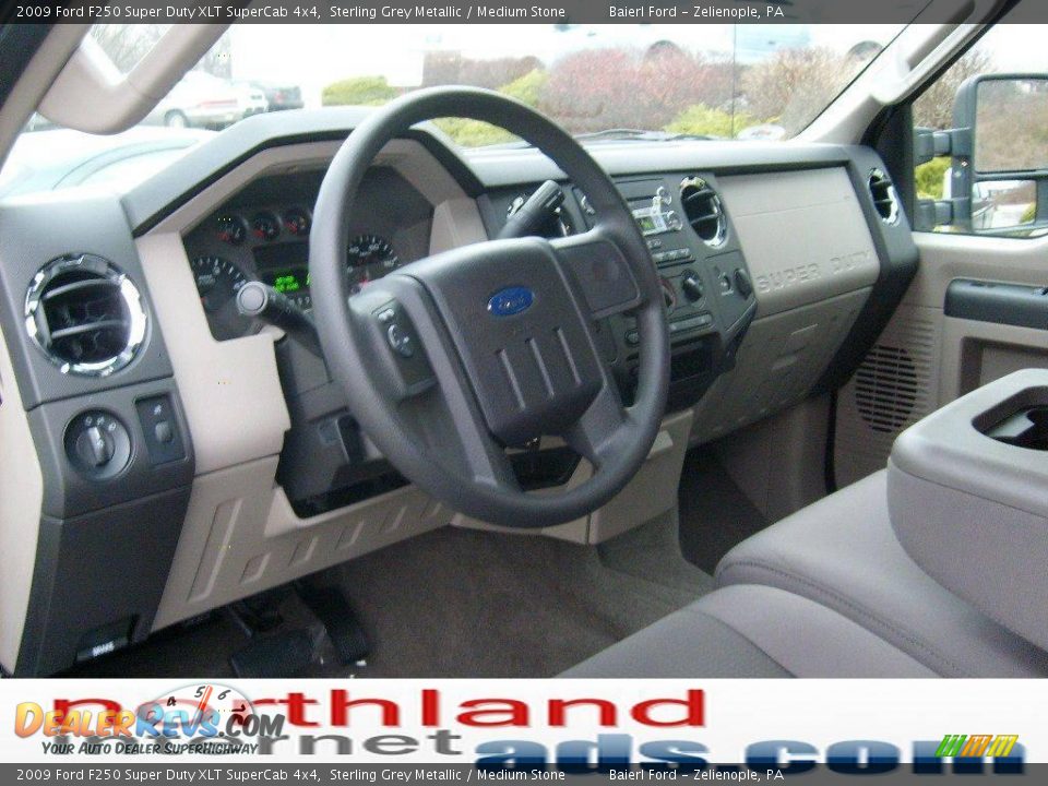 2009 Ford F250 Super Duty XLT SuperCab 4x4 Sterling Grey Metallic / Medium Stone Photo #10