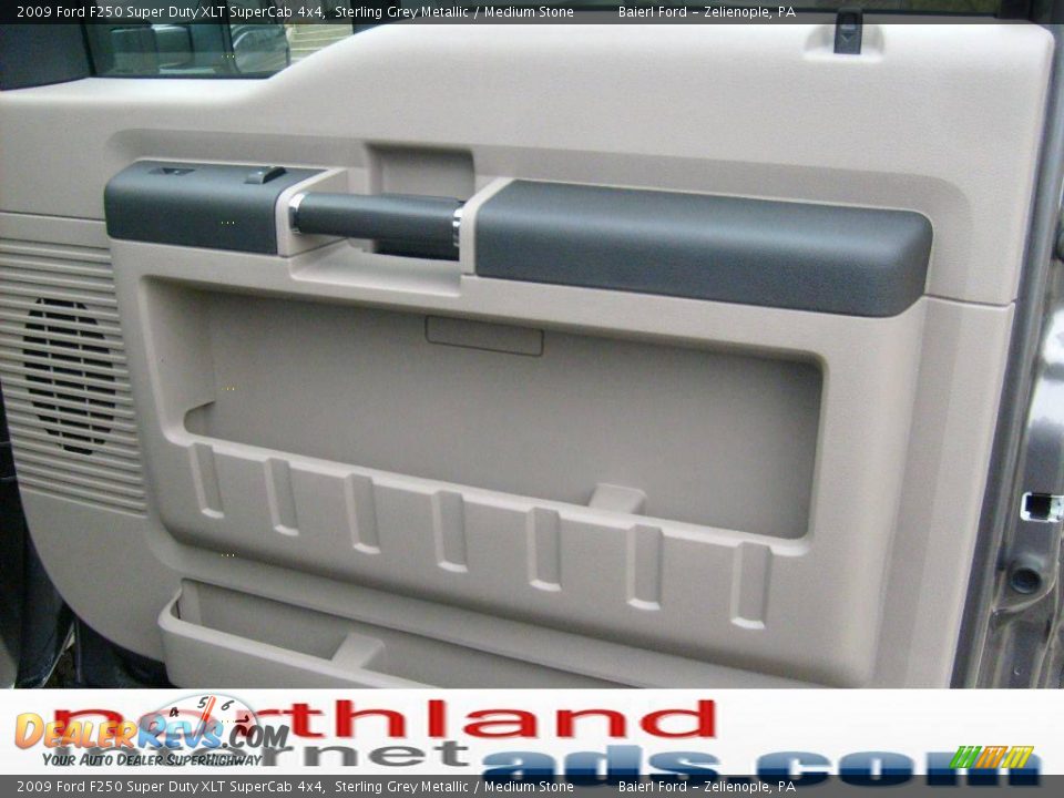 2009 Ford F250 Super Duty XLT SuperCab 4x4 Sterling Grey Metallic / Medium Stone Photo #17