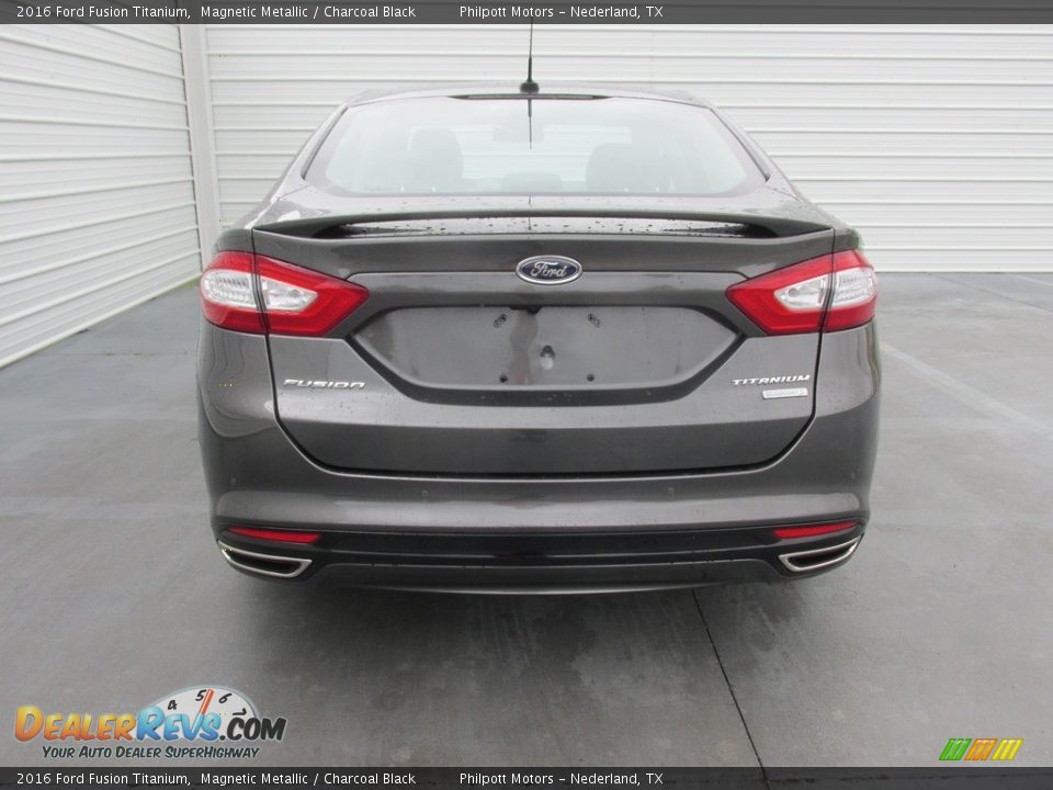 2016 Ford Fusion Titanium Magnetic Metallic / Charcoal Black Photo #5
