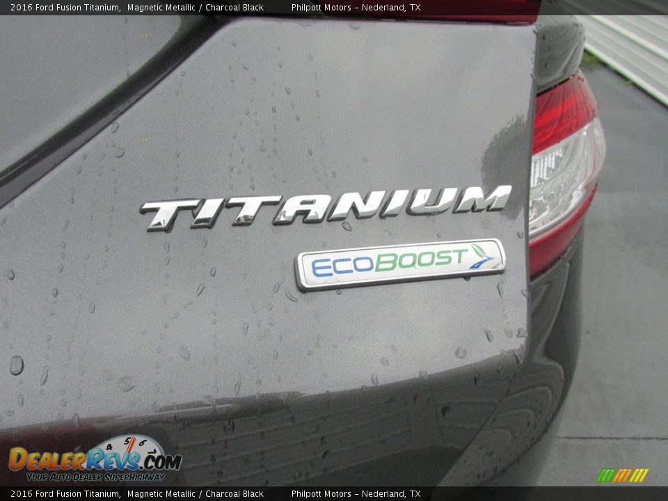 2016 Ford Fusion Titanium Magnetic Metallic / Charcoal Black Photo #14