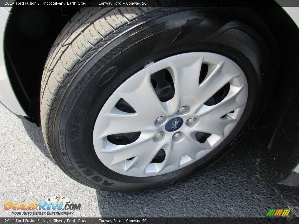 2014 Ford Fusion S Ingot Silver / Earth Gray Photo #10