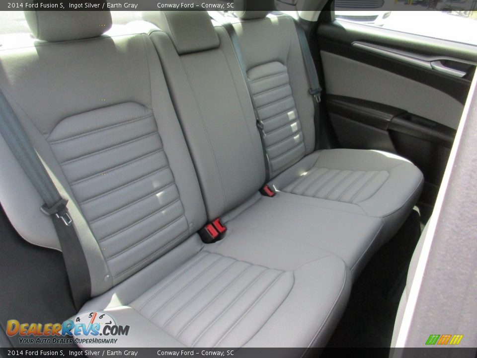 2014 Ford Fusion S Ingot Silver / Earth Gray Photo #16