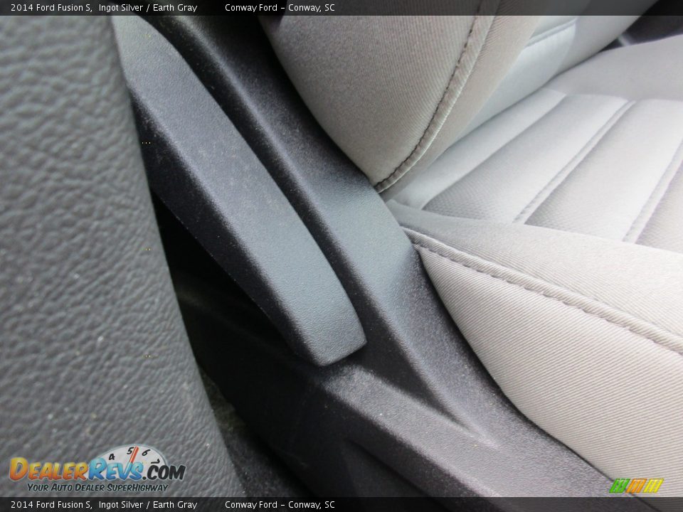 2014 Ford Fusion S Ingot Silver / Earth Gray Photo #18