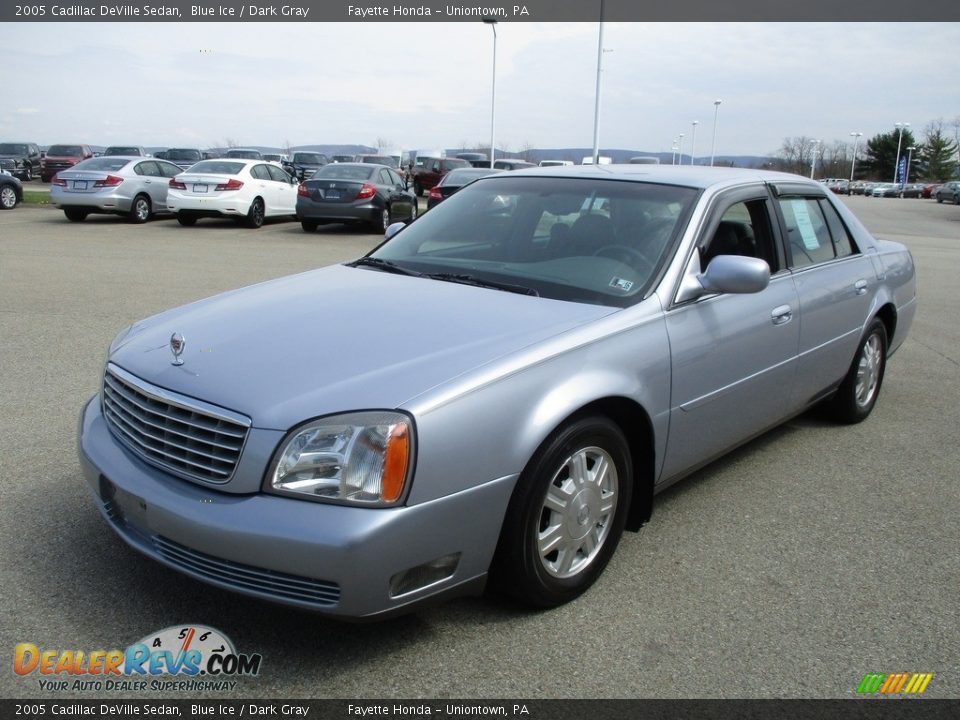 2005 Cadillac DeVille Sedan Blue Ice / Dark Gray Photo #5