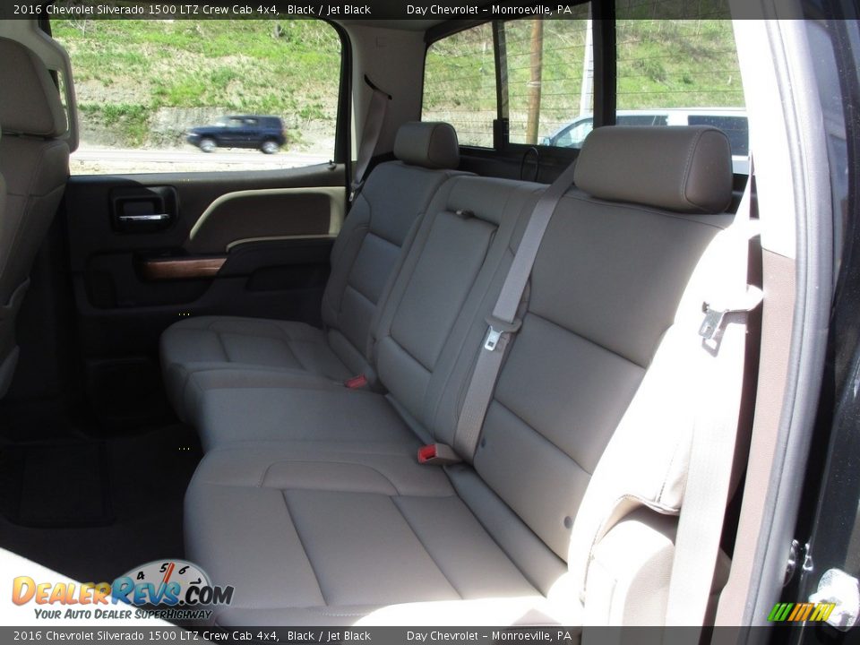 2016 Chevrolet Silverado 1500 LTZ Crew Cab 4x4 Black / Jet Black Photo #12