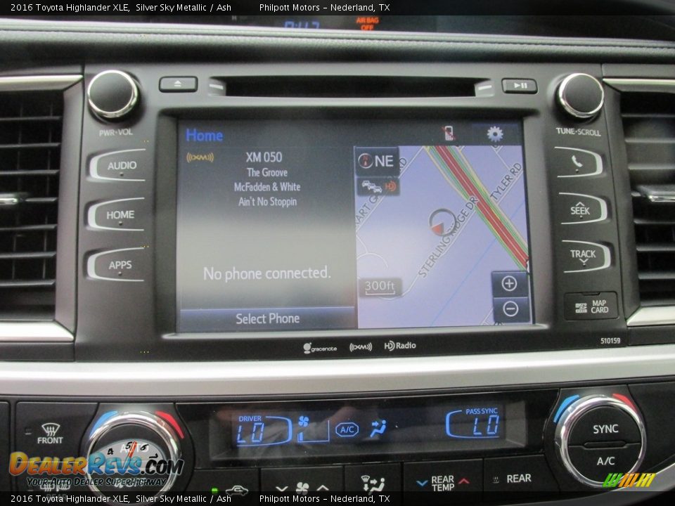 2016 Toyota Highlander XLE Silver Sky Metallic / Ash Photo #28