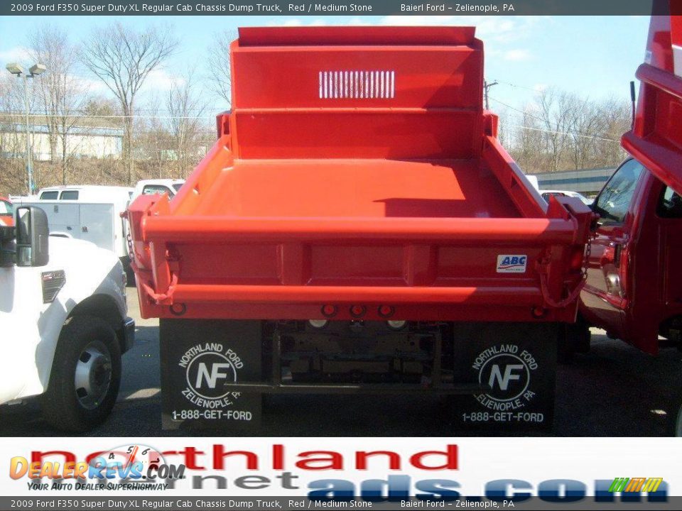2009 Ford F350 Super Duty XL Regular Cab Chassis Dump Truck Red / Medium Stone Photo #5