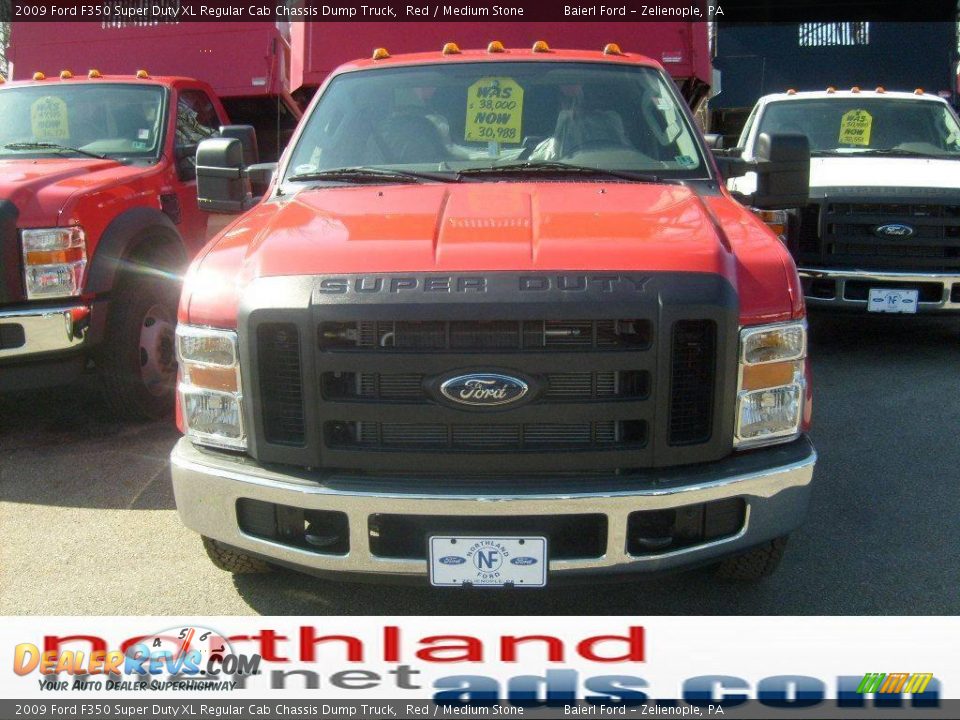 2009 Ford F350 Super Duty XL Regular Cab Chassis Dump Truck Red / Medium Stone Photo #7