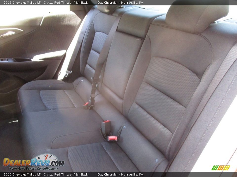 2016 Chevrolet Malibu LT Crystal Red Tintcoat / Jet Black Photo #12