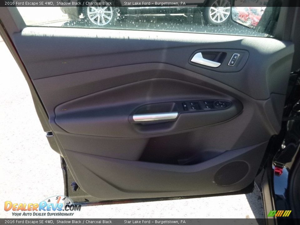 2016 Ford Escape SE 4WD Shadow Black / Charcoal Black Photo #14