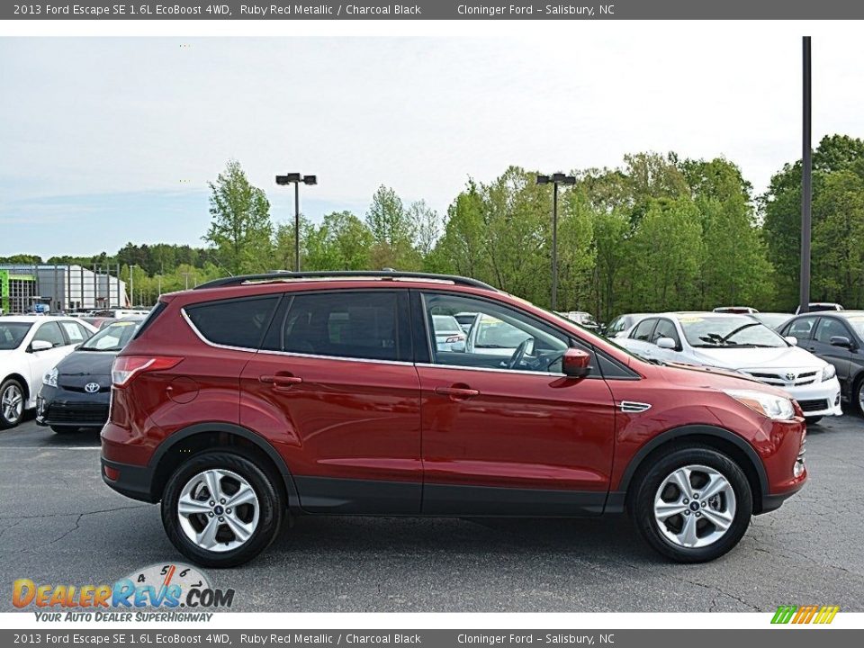2013 Ford Escape SE 1.6L EcoBoost 4WD Ruby Red Metallic / Charcoal Black Photo #2