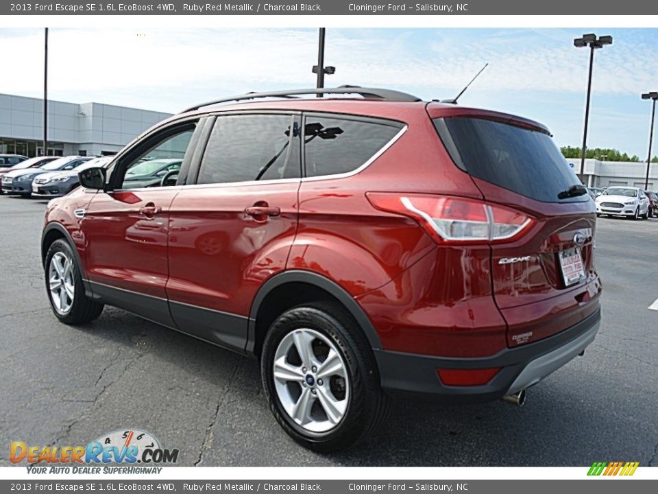 2013 Ford Escape SE 1.6L EcoBoost 4WD Ruby Red Metallic / Charcoal Black Photo #5