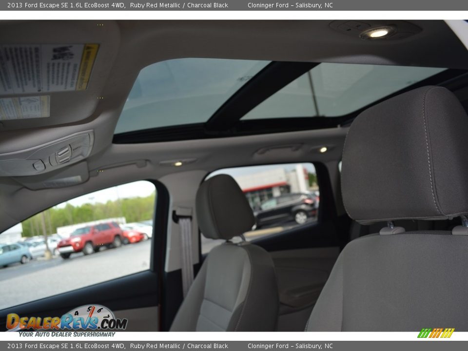 2013 Ford Escape SE 1.6L EcoBoost 4WD Ruby Red Metallic / Charcoal Black Photo #11