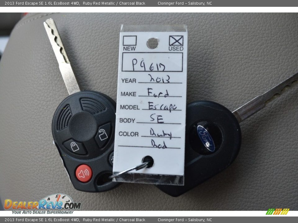 2013 Ford Escape SE 1.6L EcoBoost 4WD Ruby Red Metallic / Charcoal Black Photo #27