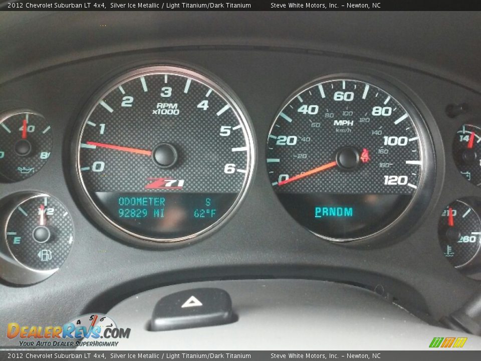 2012 Chevrolet Suburban LT 4x4 Silver Ice Metallic / Light Titanium/Dark Titanium Photo #13