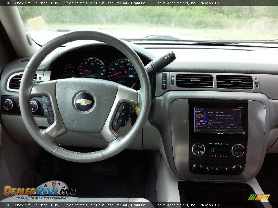 2012 Chevrolet Suburban LT 4x4 Silver Ice Metallic / Light Titanium/Dark Titanium Photo #20