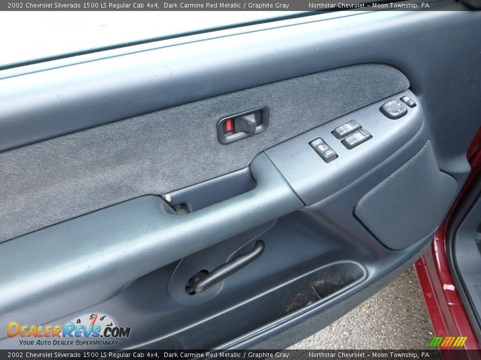 2002 Chevrolet Silverado 1500 LS Regular Cab 4x4 Dark Carmine Red Metallic / Graphite Gray Photo #10