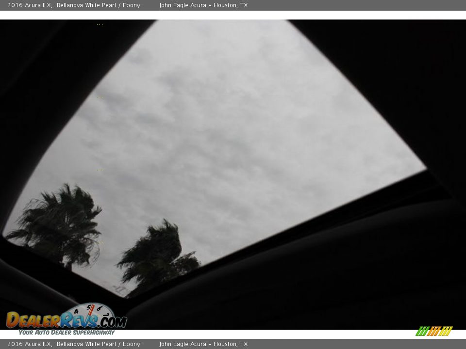 2016 Acura ILX Bellanova White Pearl / Ebony Photo #17