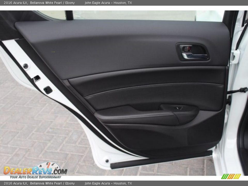 2016 Acura ILX Bellanova White Pearl / Ebony Photo #18