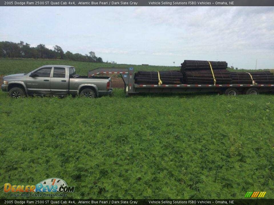 2005 Dodge Ram 2500 ST Quad Cab 4x4 Atlantic Blue Pearl / Dark Slate Gray Photo #12