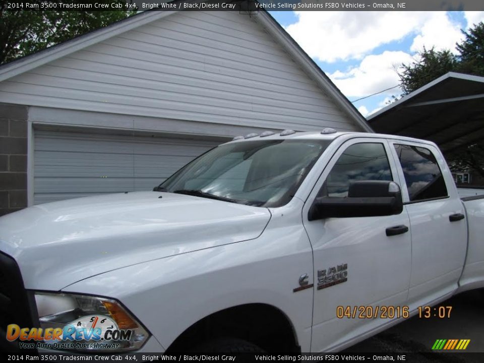 2014 Ram 3500 Tradesman Crew Cab 4x4 Bright White / Black/Diesel Gray Photo #2