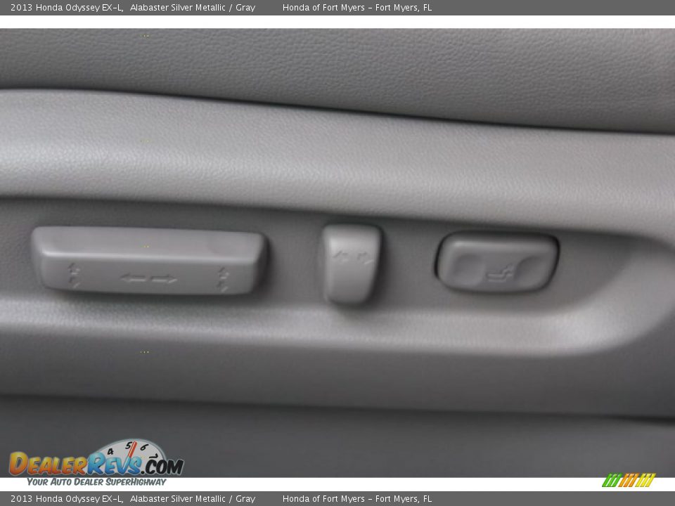 2013 Honda Odyssey EX-L Alabaster Silver Metallic / Gray Photo #10