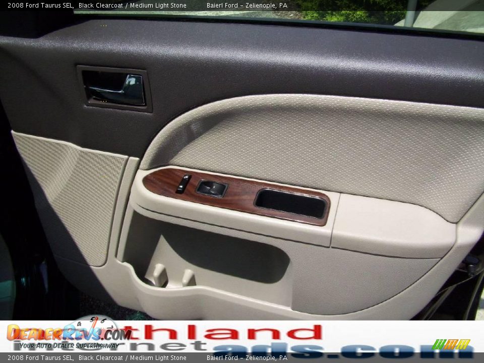 2008 Ford Taurus SEL Black Clearcoat / Medium Light Stone Photo #17