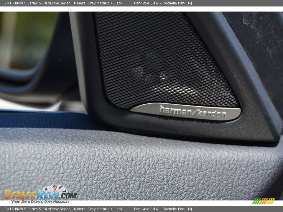 2016 BMW 5 Series 528i xDrive Sedan Mineral Grey Metallic / Black Photo #10