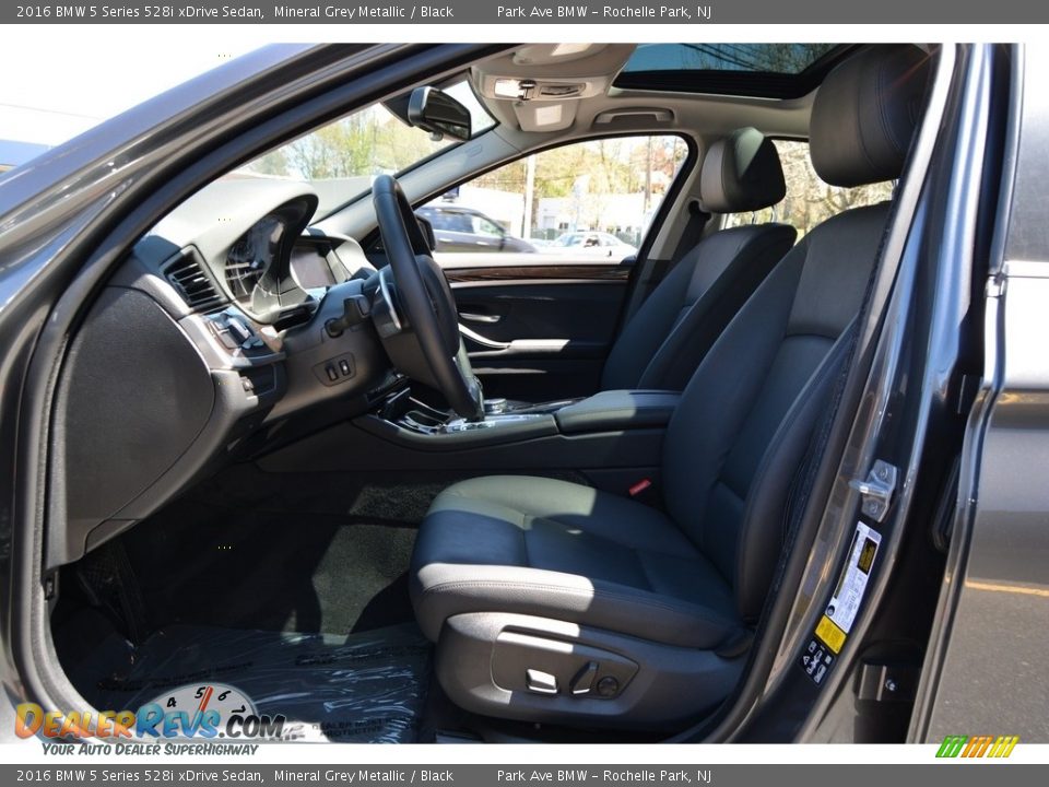 2016 BMW 5 Series 528i xDrive Sedan Mineral Grey Metallic / Black Photo #12