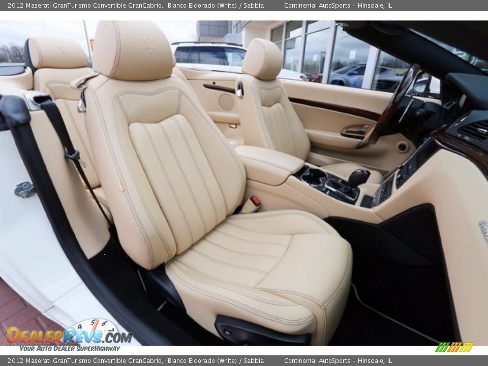 Front Seat of 2012 Maserati GranTurismo Convertible GranCabrio Photo #19