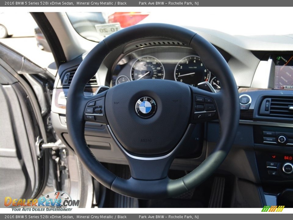 2016 BMW 5 Series 528i xDrive Sedan Mineral Grey Metallic / Black Photo #18