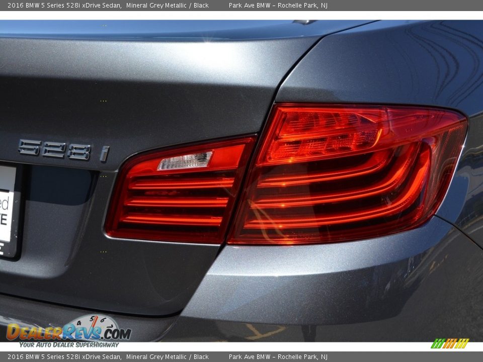 2016 BMW 5 Series 528i xDrive Sedan Mineral Grey Metallic / Black Photo #23