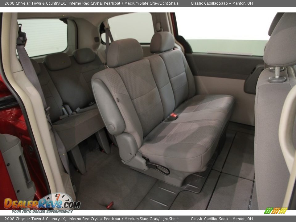 2008 Chrysler Town & Country LX Inferno Red Crystal Pearlcoat / Medium Slate Gray/Light Shale Photo #16