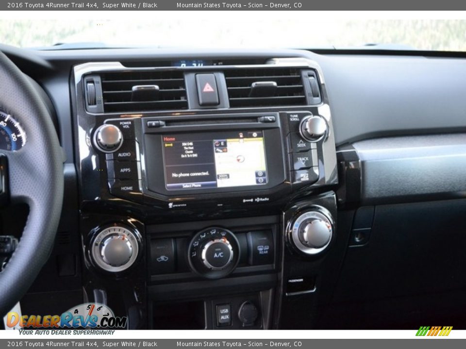 2016 Toyota 4Runner Trail 4x4 Super White / Black Photo #6