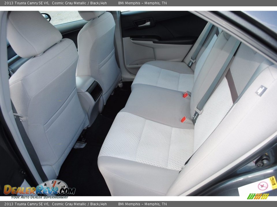 2013 Toyota Camry SE V6 Cosmic Gray Metallic / Black/Ash Photo #18