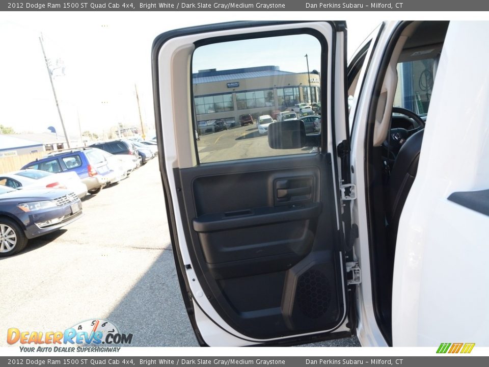 2012 Dodge Ram 1500 ST Quad Cab 4x4 Bright White / Dark Slate Gray/Medium Graystone Photo #15