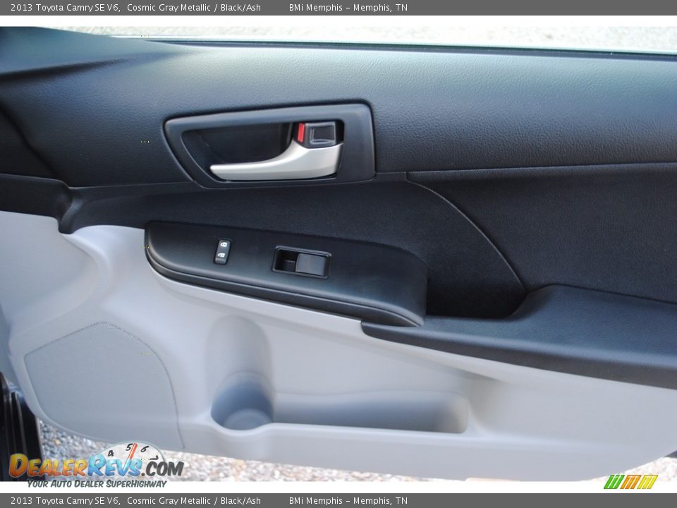 2013 Toyota Camry SE V6 Cosmic Gray Metallic / Black/Ash Photo #21