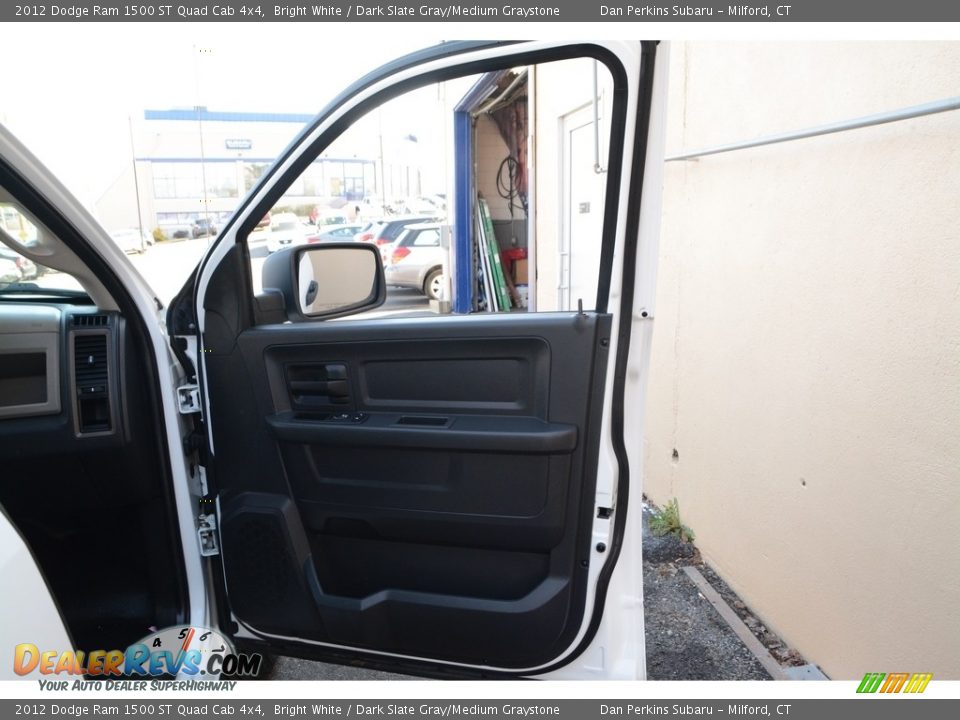 2012 Dodge Ram 1500 ST Quad Cab 4x4 Bright White / Dark Slate Gray/Medium Graystone Photo #20