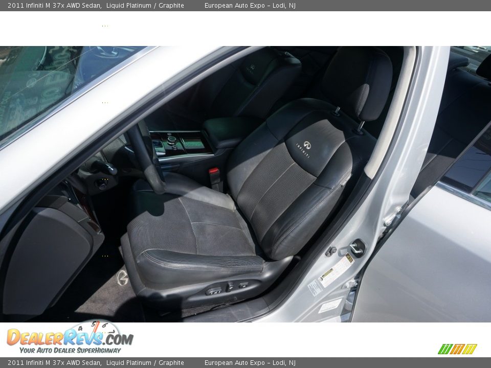 2011 Infiniti M 37x AWD Sedan Liquid Platinum / Graphite Photo #9
