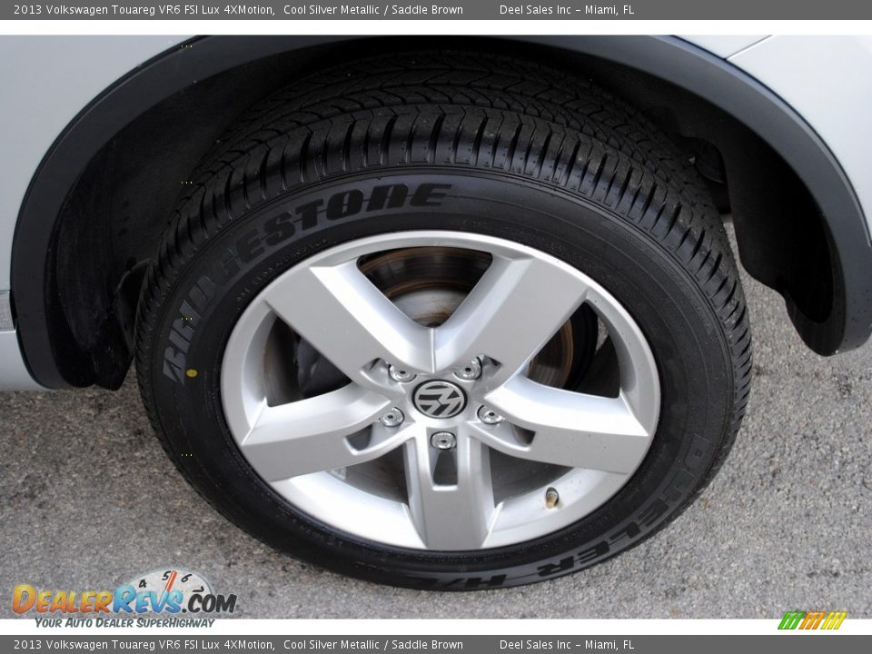2013 Volkswagen Touareg VR6 FSI Lux 4XMotion Cool Silver Metallic / Saddle Brown Photo #11