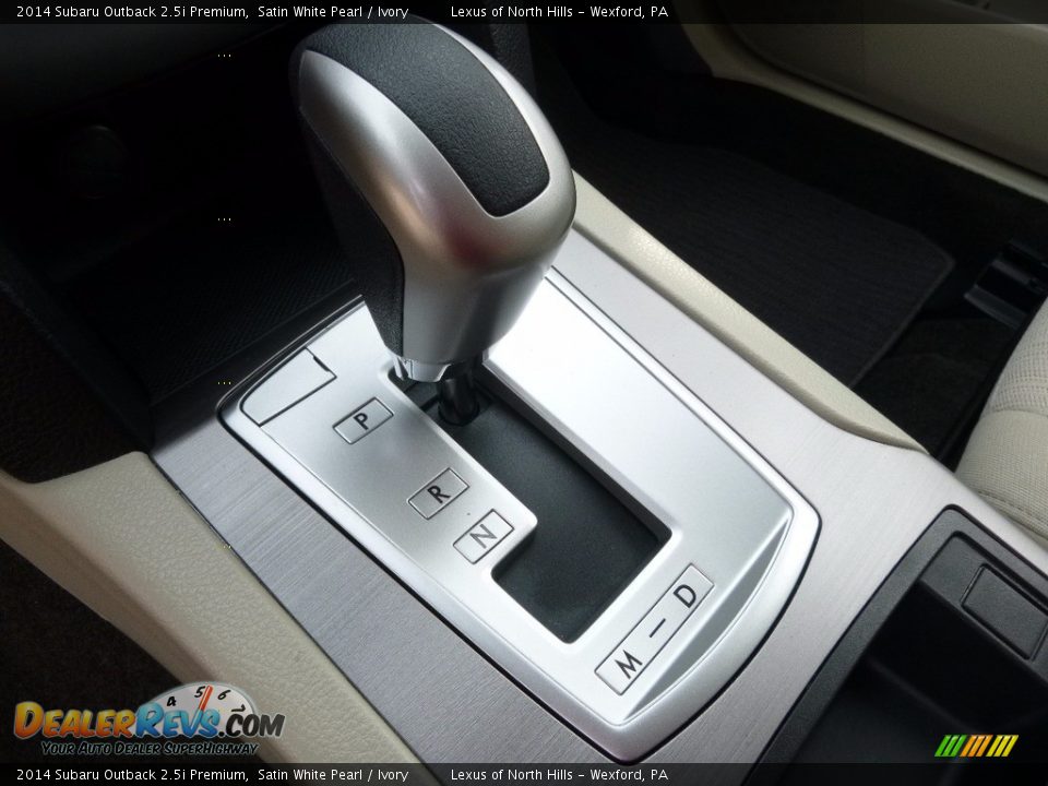 2014 Subaru Outback 2.5i Premium Satin White Pearl / Ivory Photo #20
