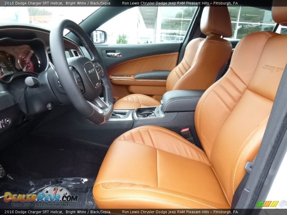 Front Seat of 2016 Dodge Charger SRT Hellcat Photo #11