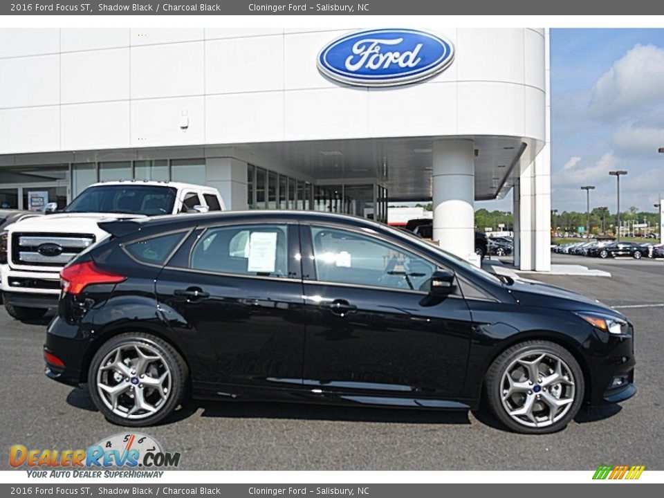 2016 Ford Focus ST Shadow Black / Charcoal Black Photo #2
