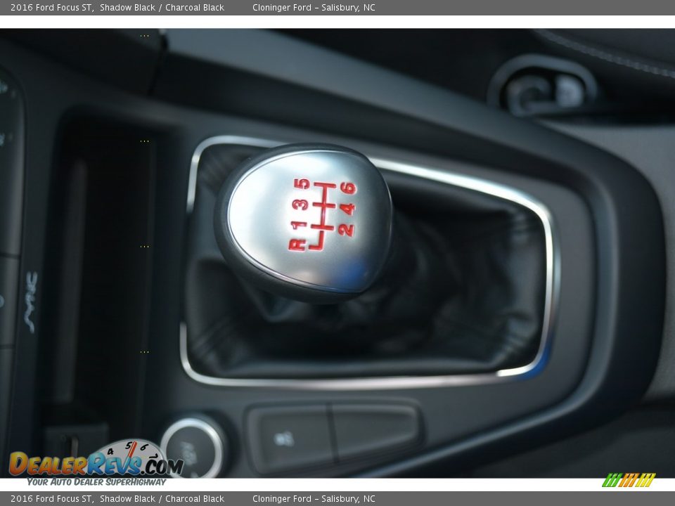 2016 Ford Focus ST Shadow Black / Charcoal Black Photo #14