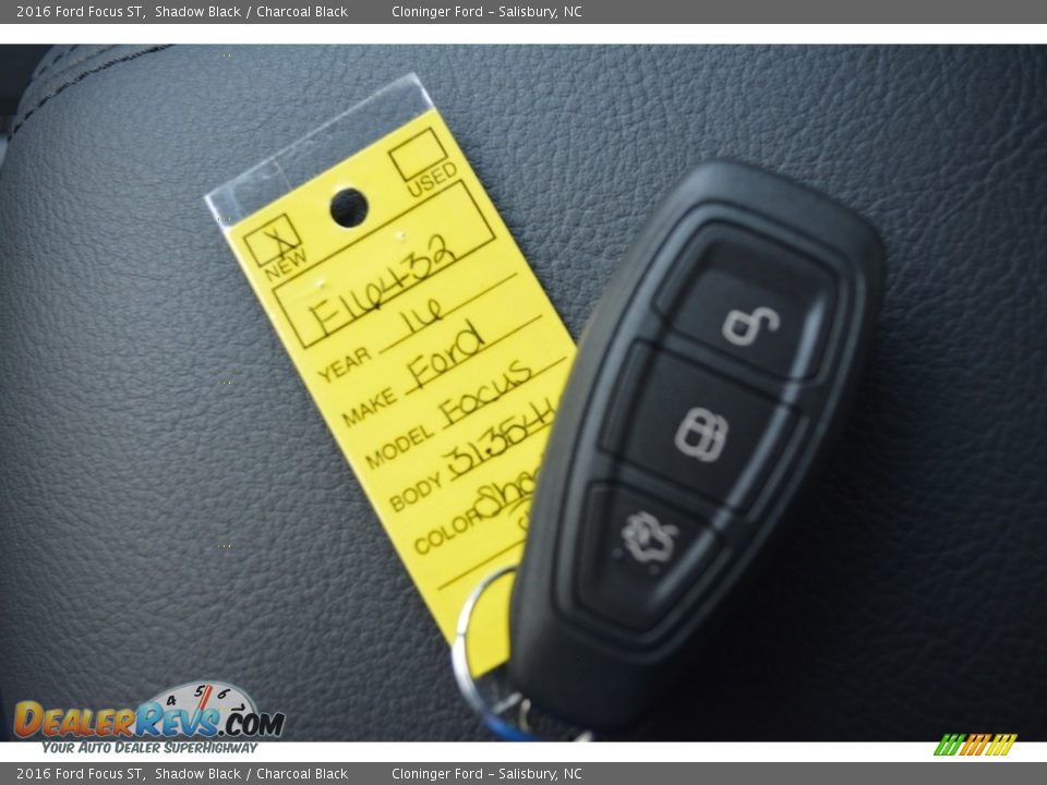 2016 Ford Focus ST Shadow Black / Charcoal Black Photo #17